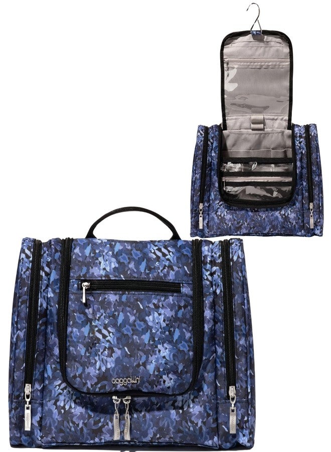 Baggallini Toiletry Kit - Image 1